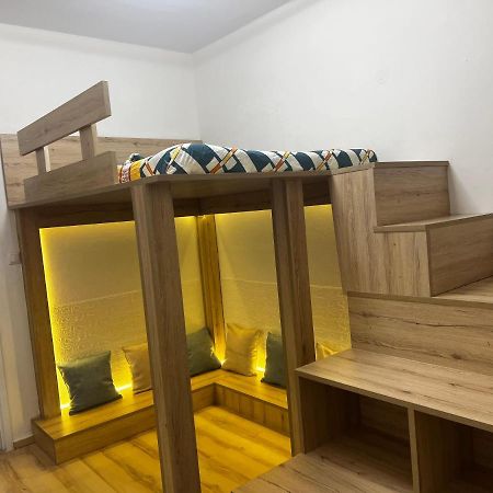 Seaview Room With Share Some Place Афины Экстерьер фото