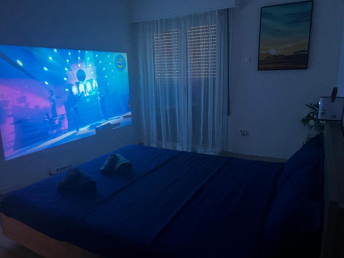 Seaview Room With Share Some Place Афины Экстерьер фото