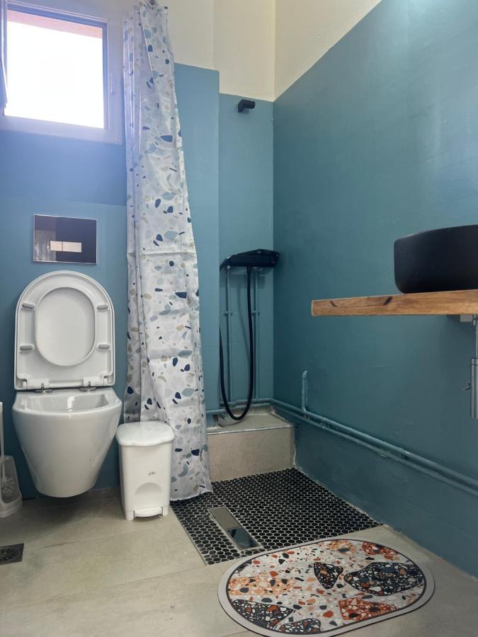 Seaview Room With Share Some Place Афины Экстерьер фото