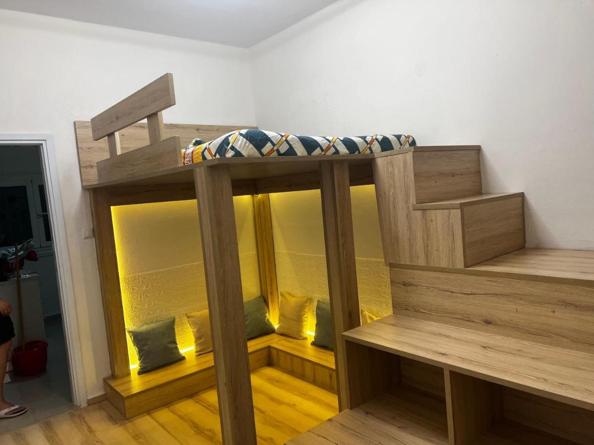 Seaview Room With Share Some Place Афины Экстерьер фото