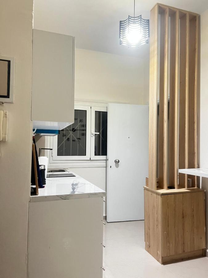 Seaview Room With Share Some Place Афины Экстерьер фото